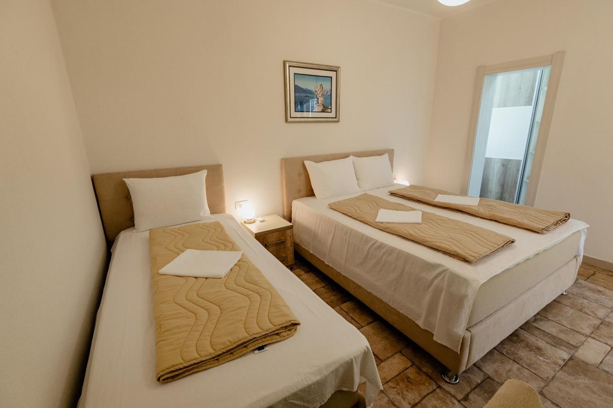 Bobana Apartments Donji Morinj Luaran gambar