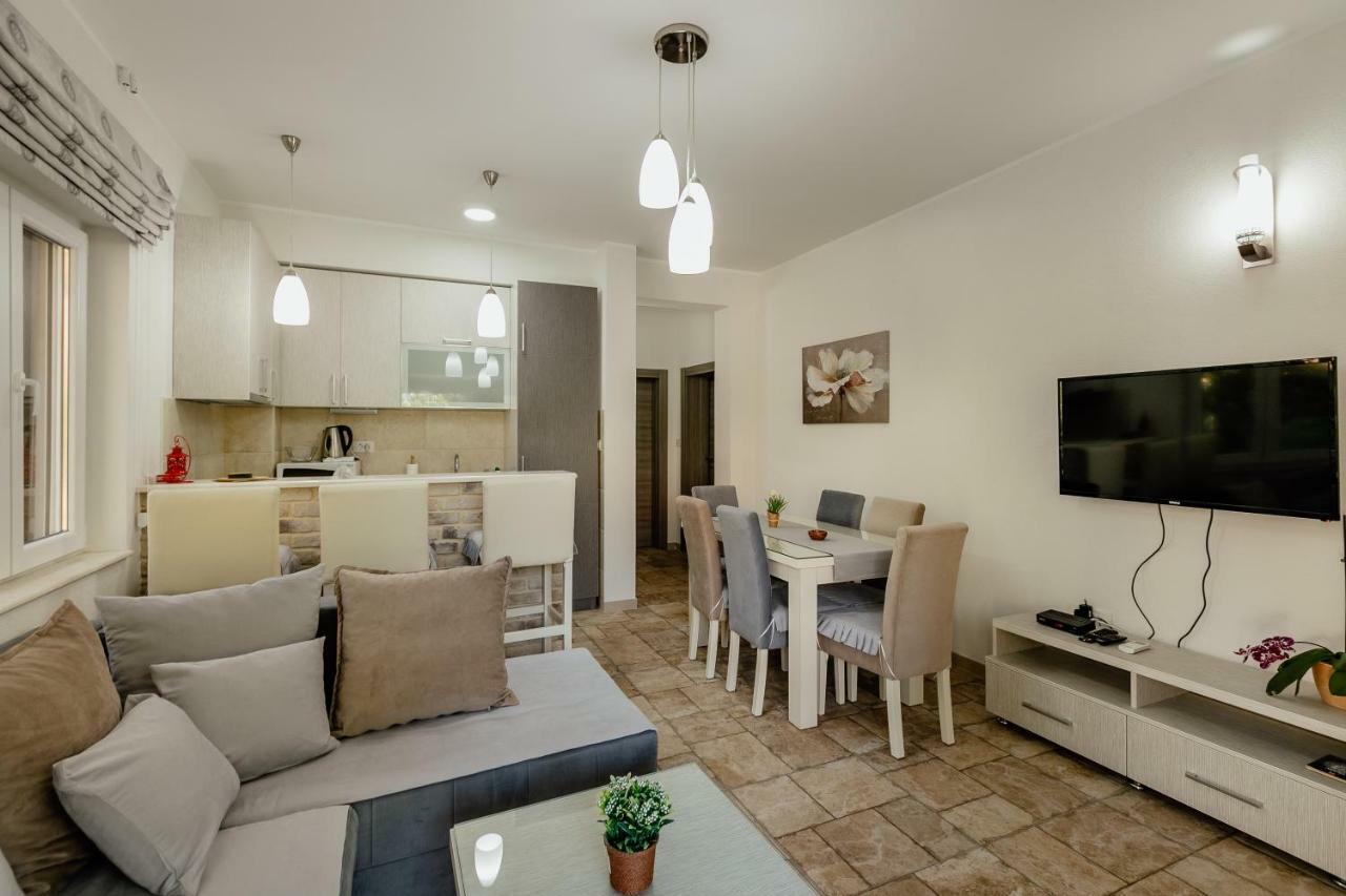 Bobana Apartments Donji Morinj Luaran gambar